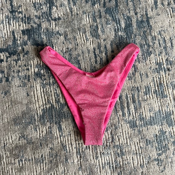 L*Space cabana bitsy bottom - Picture 1 of 5